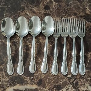 Superior Stainless Steel Chapel Hill Soup Spoons Dinner Forks
